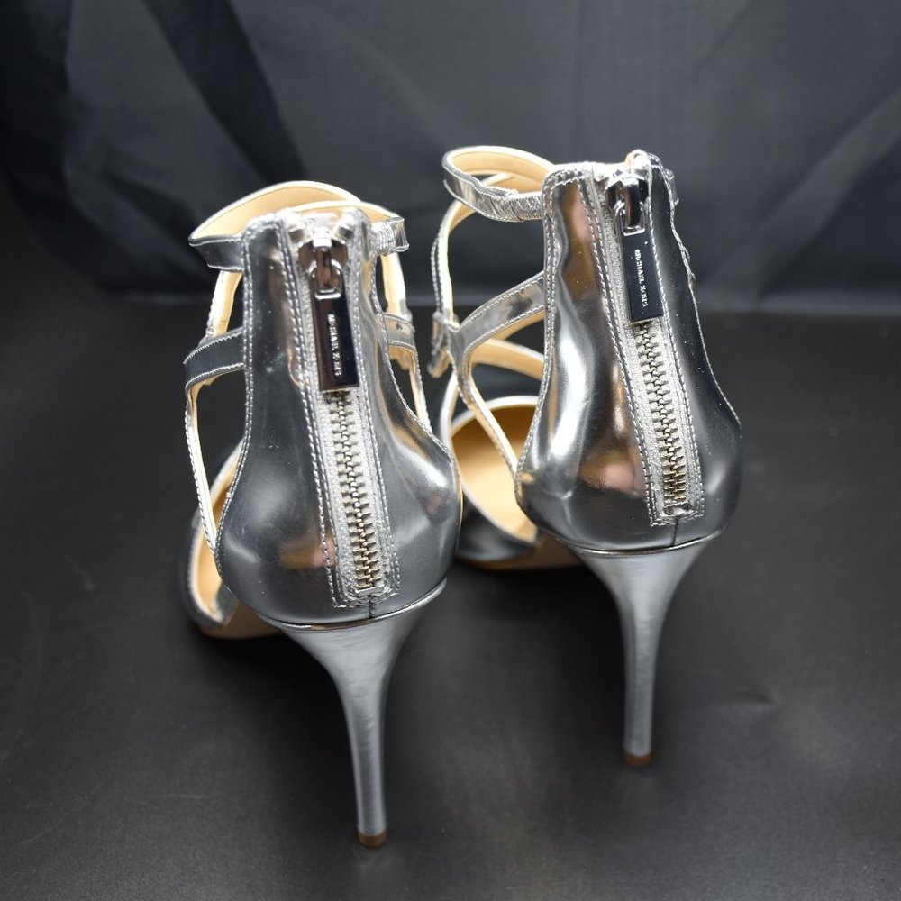 NEW Michael Kors Catia Pump, Size 11, NIB, Silver - Picture 5 of 8